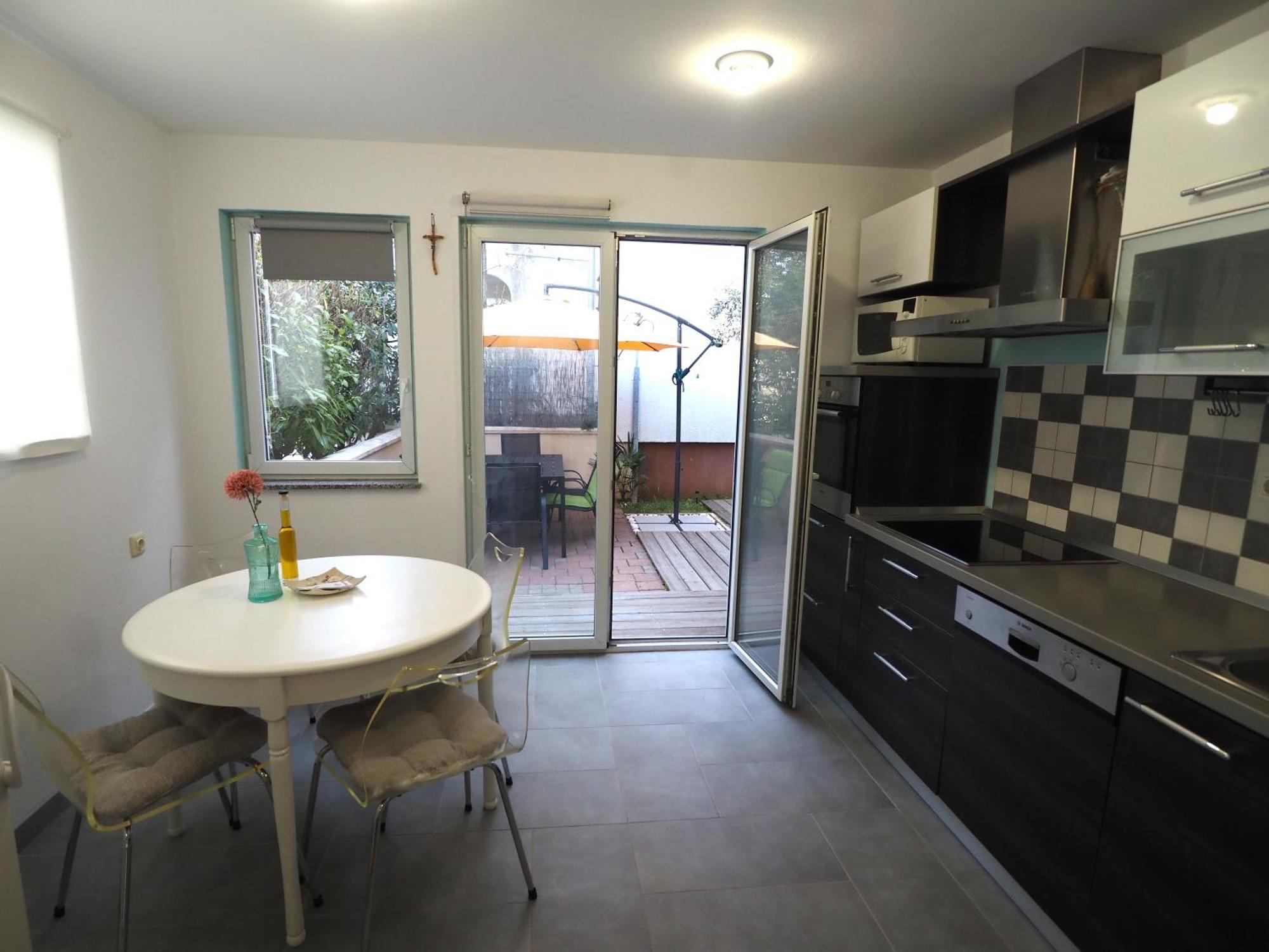 Apartment With Garden In Barbariga Exteriör bild